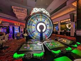 Daily Bonus game lobby showing Aviator, Sweet Bonanza, Fortune Tiger slots